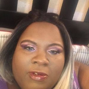 Meet your Posher, Gwen